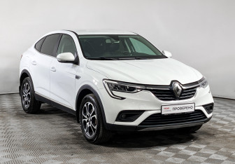 Подержанный автомобиль Renault Arkana 2021 года (3 фото)