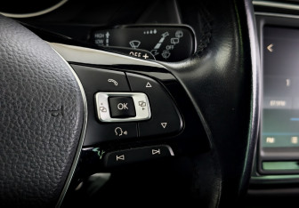 Подержанный автомобиль Volkswagen Tiguan 2017 года (29 фото)