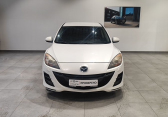 Подержанный автомобиль Mazda 3 Sedan 2011 года (2 фото)