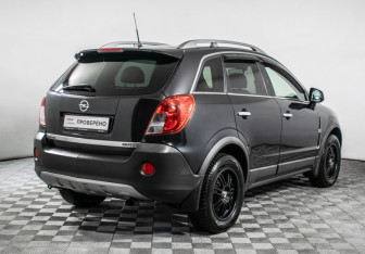 Подержанный автомобиль Opel Antara 2013 года (5 фото)