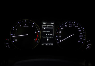 Подержанный автомобиль Lexus ES 2015 года (16 фото)
