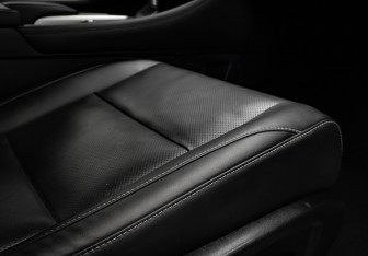 Подержанный автомобиль Lexus RX 2021 года (28 фото)