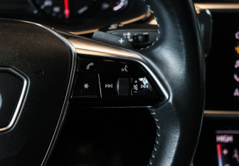 Подержанный автомобиль Audi A6 Sedan 2019 года (30 фото)
