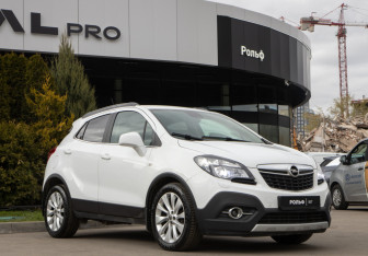 Подержанный автомобиль Opel Mokka 2014 года (2 фото)