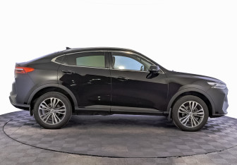 Подержанный автомобиль Haval F7x 2023 года (4 фото)