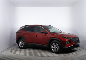 Подержанный автомобиль Hyundai Tucson 2021 года (2 фото)