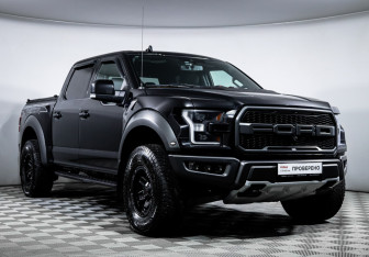 Подержанный автомобиль Ford F-150 2020 года (3 фото)