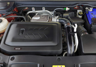 Подержанный автомобиль FAW Bestune B70 2023 года (9 фото)