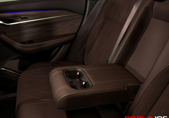 Подержанный автомобиль Geely Monjaro 2025 года (9 фото)