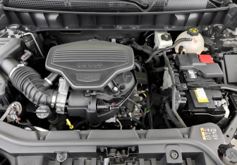 Подержанный автомобиль Cadillac XT5 2018 года (9 фото)