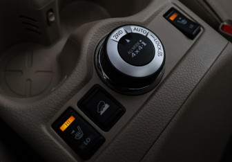 Подержанный автомобиль Nissan X-Trail 2017 года (2 фото)