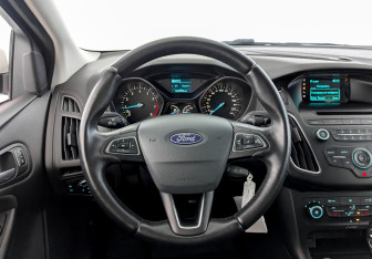 Подержанный автомобиль Ford Focus Sedan 2018 года (21 фото)