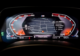 Подержанный автомобиль BMW X6 2020 года (13 фото)