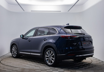 Подержанный автомобиль Mazda CX-9 2018 года (7 фото)