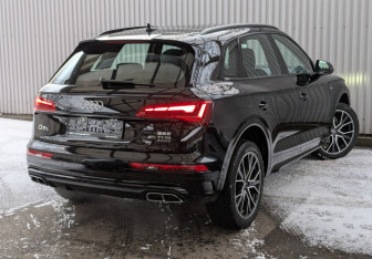 Новый Audi Q5 2024 (2 фото)