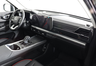 Подержанный автомобиль Haval H3 2025 года (10 фото)