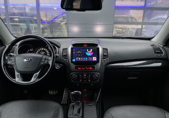 Подержанный автомобиль Kia Sorento 2019 года (11 фото)