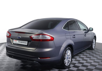 Подержанный автомобиль Ford Mondeo Sedan 2012 года (5 фото)