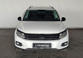 Подержанный автомобиль Volkswagen Tiguan 2012 года (2 фото)