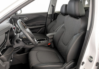 Новый Москвич 3 2023 (20 фото)