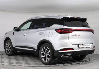 Подержанный автомобиль Chery Tiggo 7 Pro Max 2023 года (4 фото)
