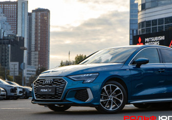 Подержанный автомобиль Audi A3 Sedan 2021 года (14 фото)
