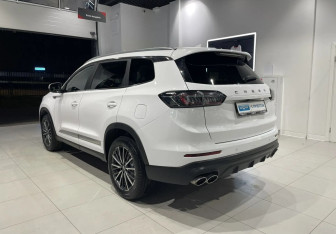 Подержанный автомобиль Chery Tiggo 8 Pro Max 2022 года (6 фото)
