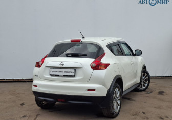 Подержанный автомобиль Nissan Juke 2013 года (5 фото)