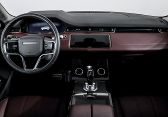 Подержанный автомобиль Land Rover Range Rover Evoque 2021 года (12 фото)