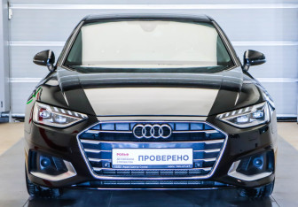 Подержанный автомобиль Audi A4 Sedan 2020 года (2 фото)
