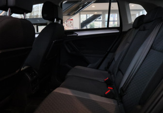 Подержанный автомобиль Volkswagen Tiguan 2020 года (8 фото)