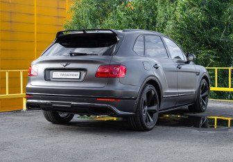 Подержанный автомобиль Bentley Bentayga 2016 года (4 фото)