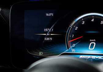 Подержанный автомобиль Mercedes-Benz AMG GT Liftback 2019 года (11 фото)