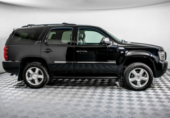Подержанный автомобиль Chevrolet Tahoe 2012 года (4 фото)