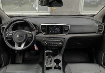 Подержанный автомобиль Kia Sportage 2019 года (11 фото)