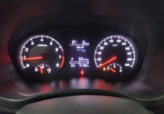 Подержанный автомобиль Hyundai Solaris Sedan 2021 года (16 фото)