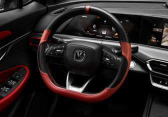 Подержанный автомобиль Changan UNI-T 2020 года (13 фото)