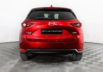 Подержанный автомобиль Mazda CX-5 2019 года (6 фото)
