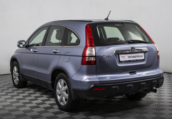 Подержанный автомобиль Honda CR-V 2008 года (7 фото)