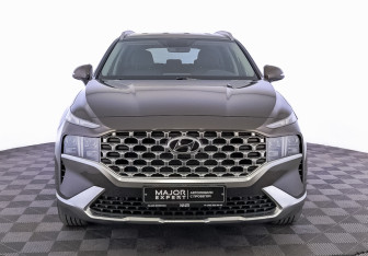 Подержанный автомобиль Hyundai Santa Fe 2022 года (2 фото)