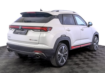 Подержанный автомобиль Changan CS35PLUS 2023 года (5 фото)
