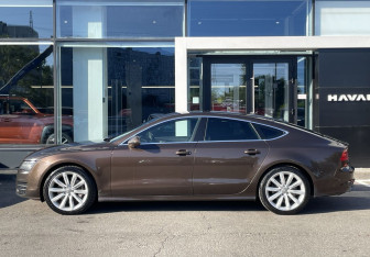 Подержанный автомобиль Audi A7 2011 года (8 фото)