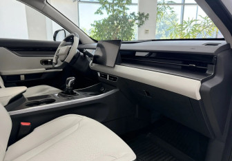 Подержанный автомобиль Jetour Dashing 2023 года (9 фото)