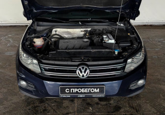 Подержанный автомобиль Volkswagen Tiguan 2011 года (9 фото)