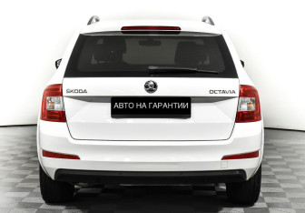 Подержанный автомобиль Skoda Octavia Wagon 2016 года (6 фото)