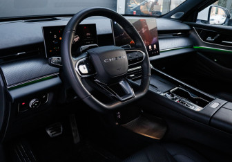 Подержанный автомобиль Chery Tiggo 9 2024 года (27 фото)