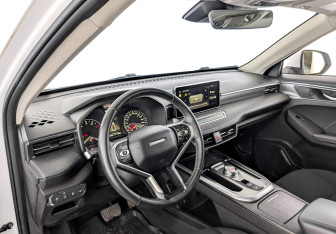 Подержанный автомобиль Haval Jolion 2022 года (16 фото)