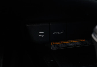 Подержанный автомобиль Toyota Camry Sedan 2021 года (21 фото)