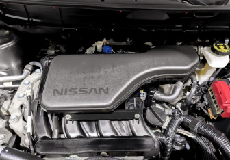 Подержанный автомобиль Nissan X-Trail 2019 года (9 фото)