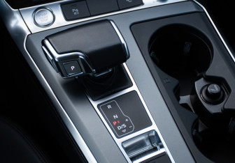 Подержанный автомобиль Audi A6 Sedan 2020 года (21 фото)